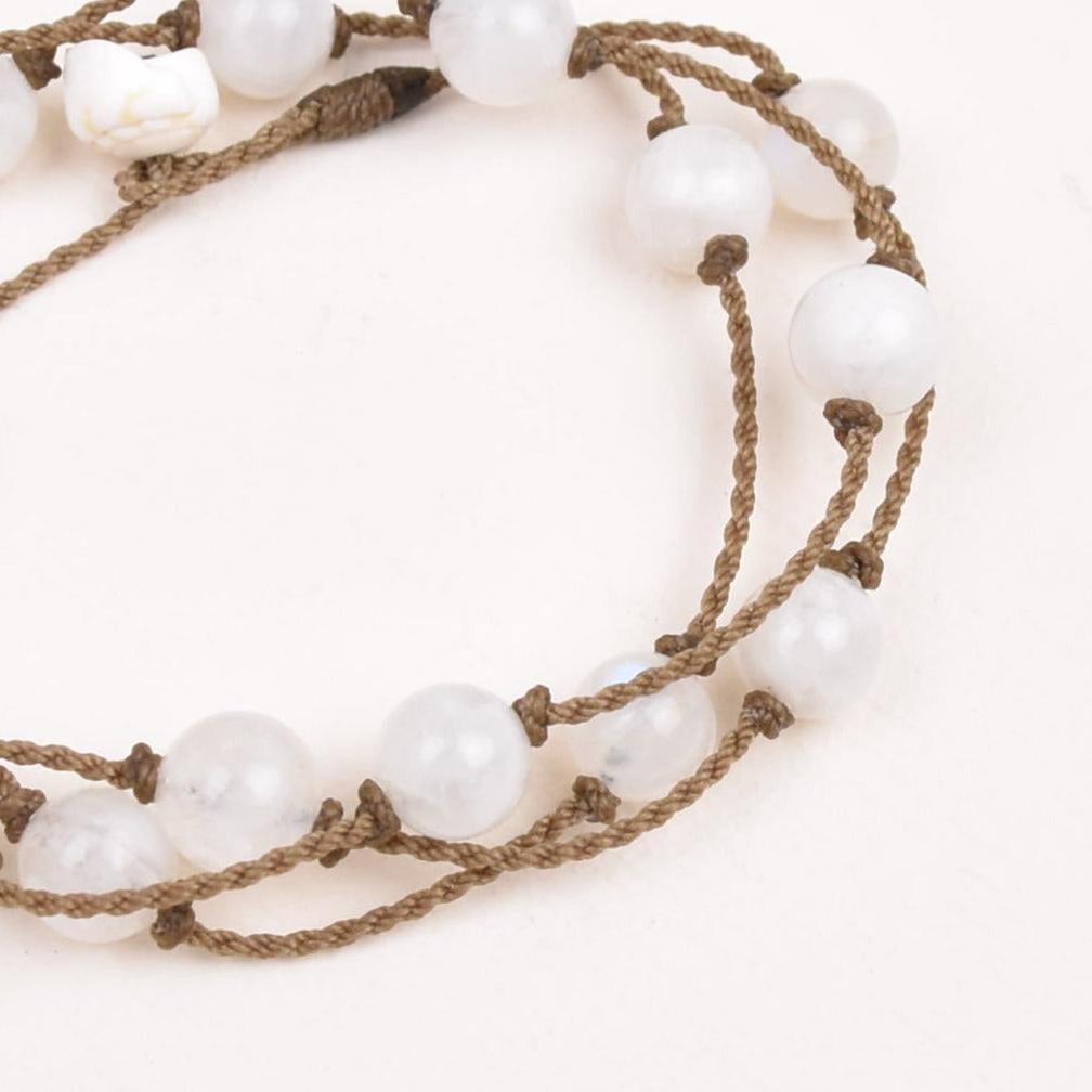 Wrap-0122-Moonstone Round Medium