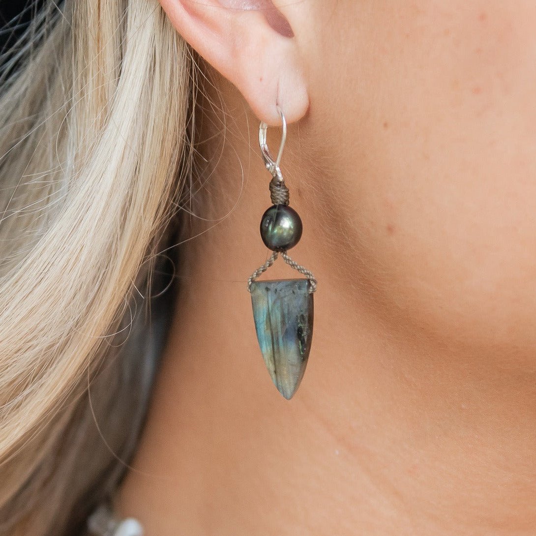 Labradorite Pyramid + Pearl - Earrings