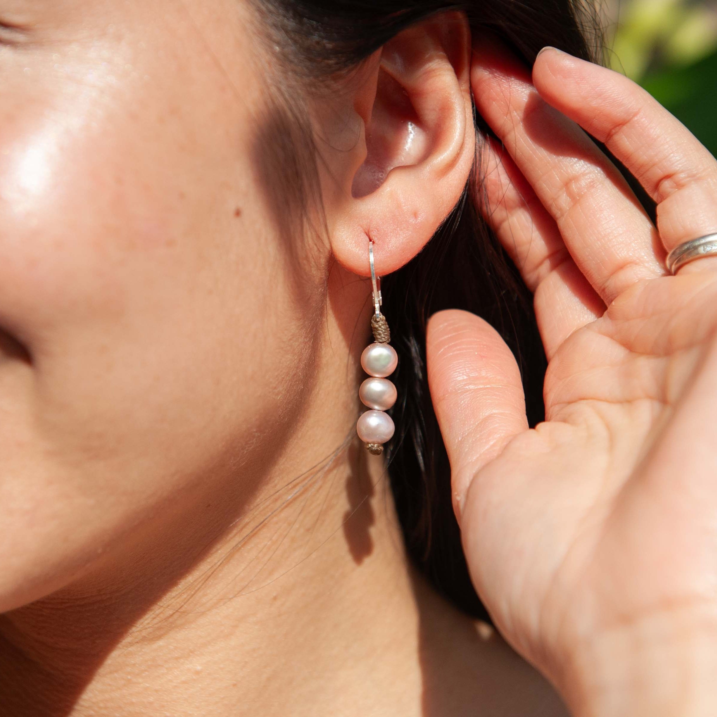 Weekender Pearl Earrings