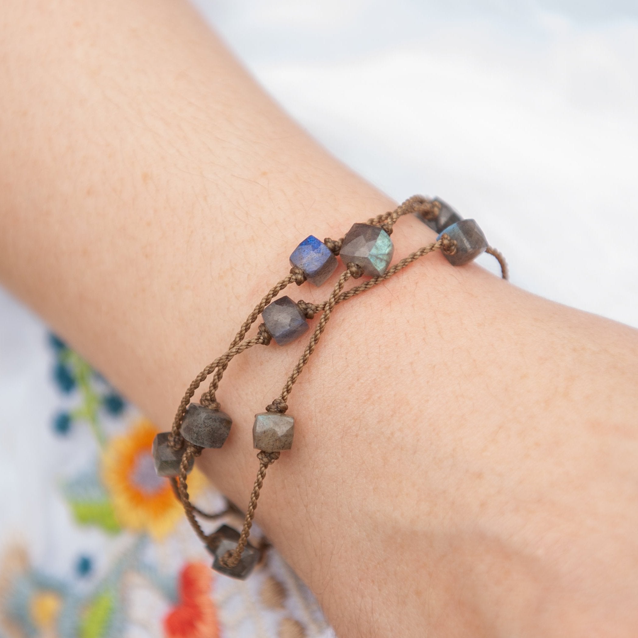 Labradorite Cube Petite Wrap