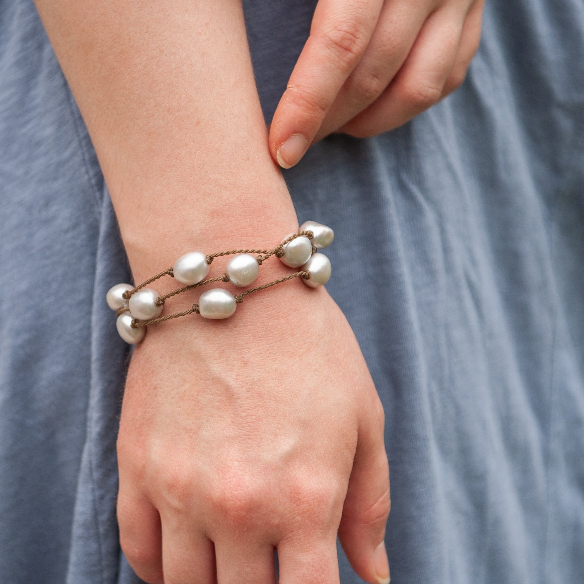 Wrap-1867-Silver Pearl Baroque Large