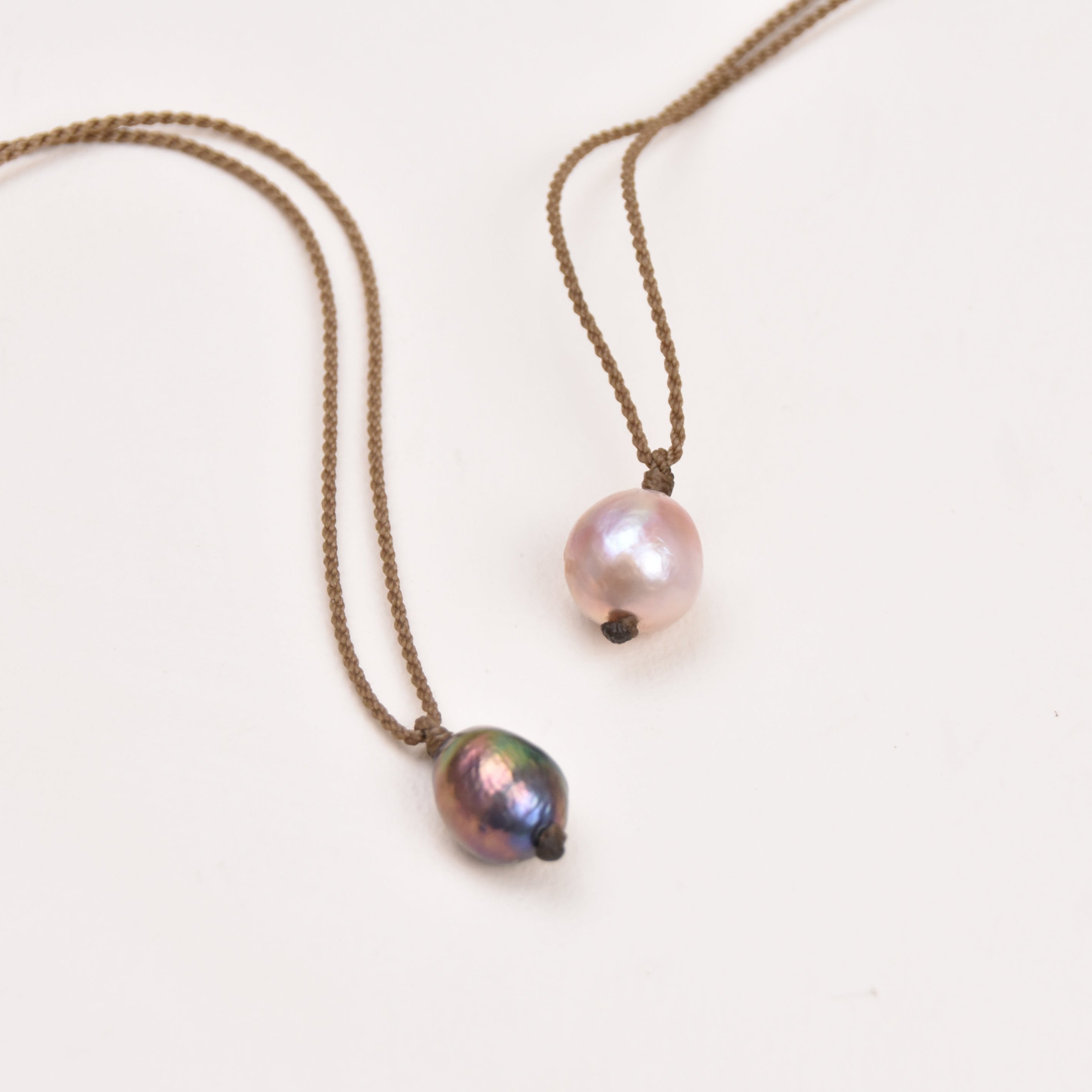 Drop Pearl Necklace