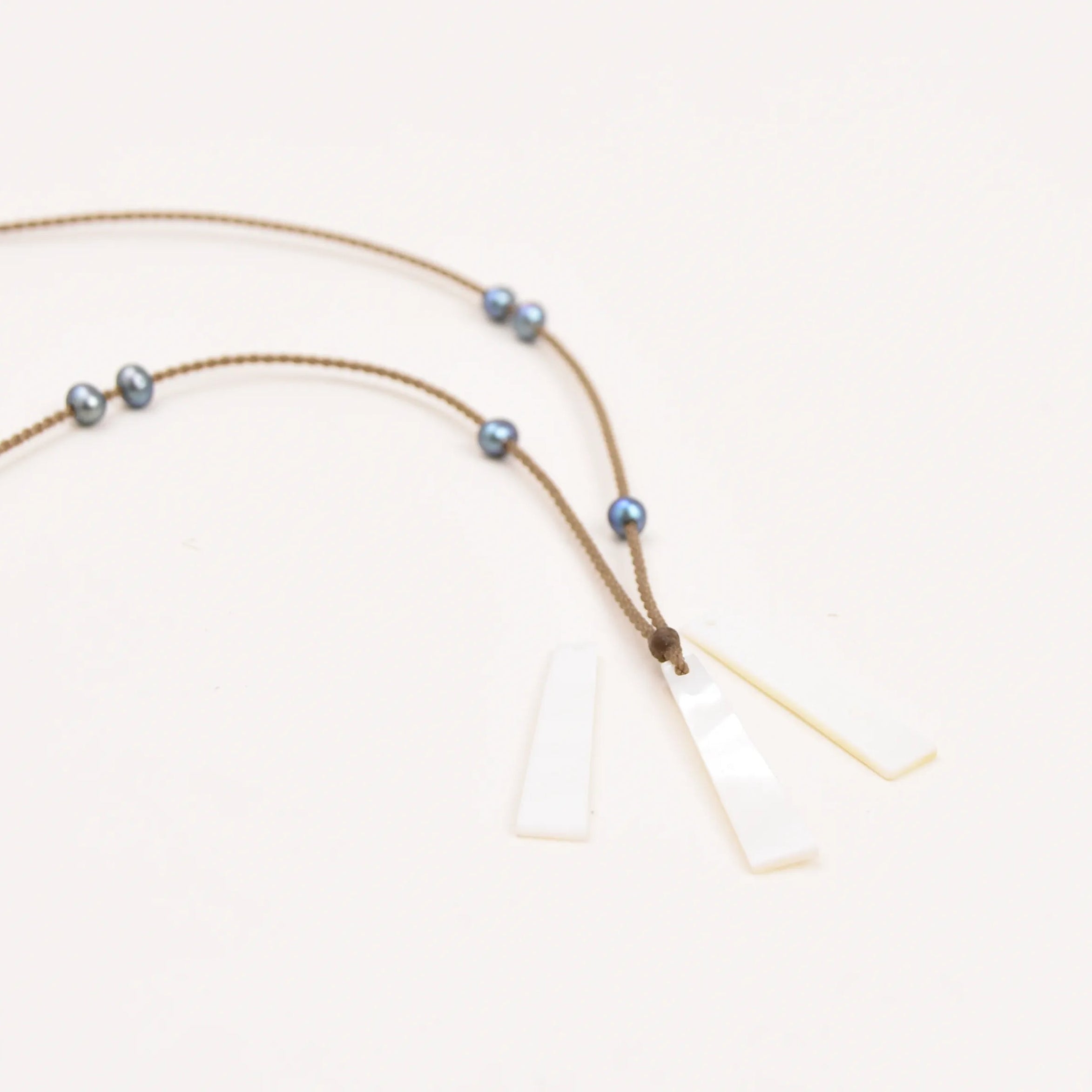 The Drift Pearl Necklace