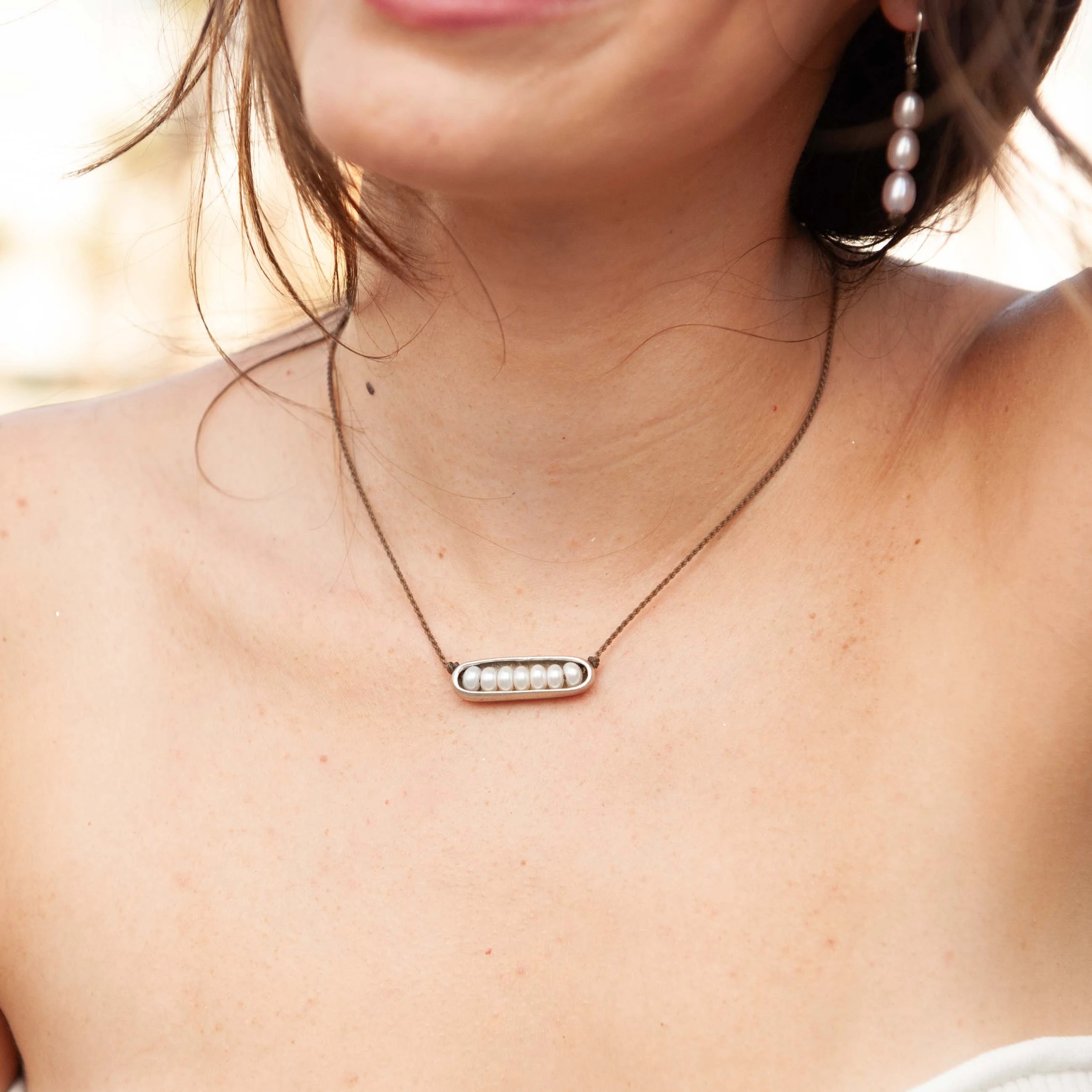 Tula Blue Metals | Pearl Horizon