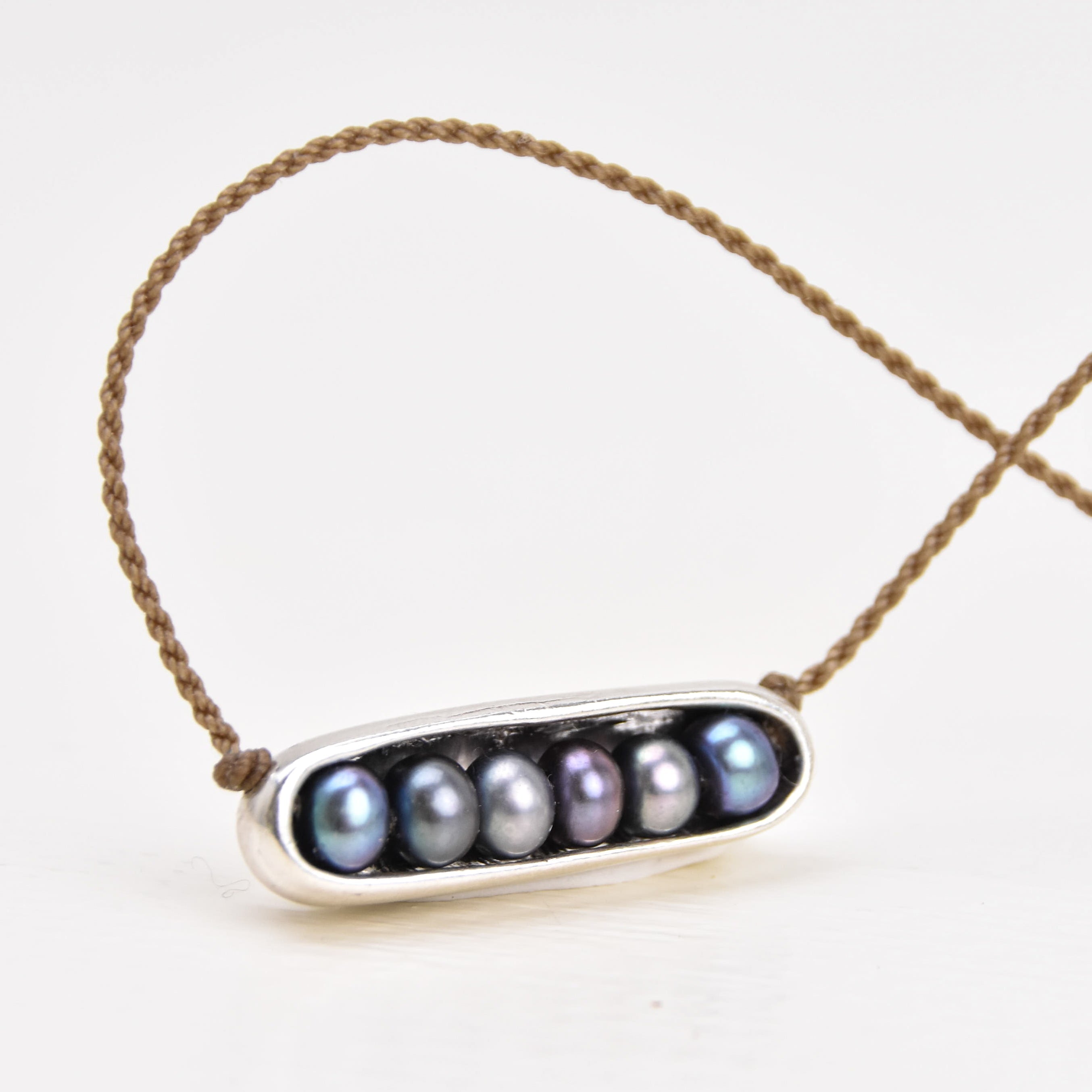 Tula Blue Metals | Pearl Horizon