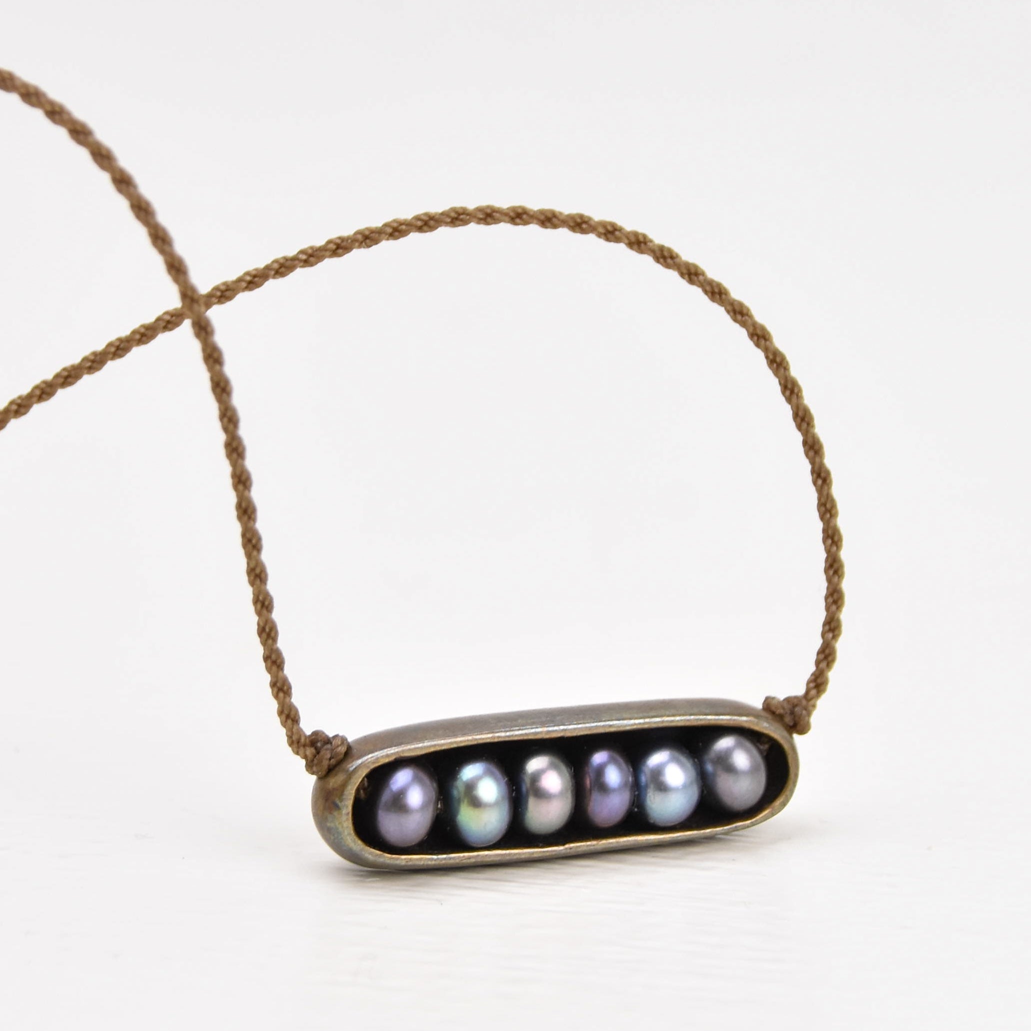 Tula Blue Metals | Pearl Horizon