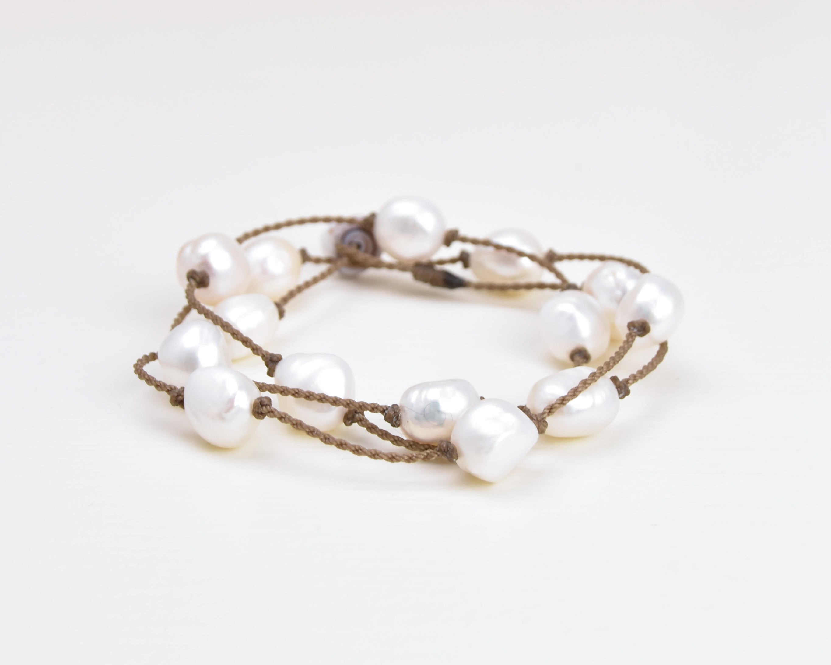 White Pearl Baroque Large - Wrap