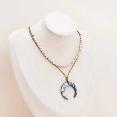 The Queen - Necklace Stack