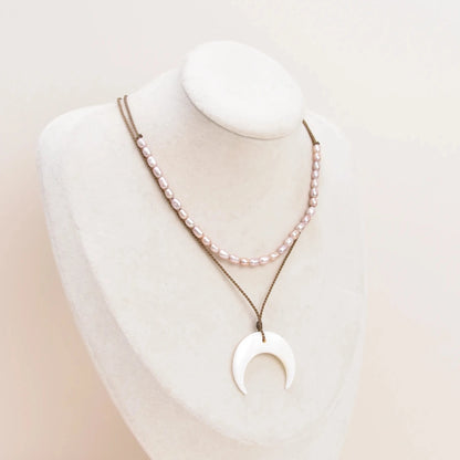 The Queen - Necklace Stack