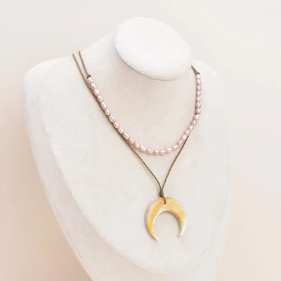 The Queen - Necklace Stack