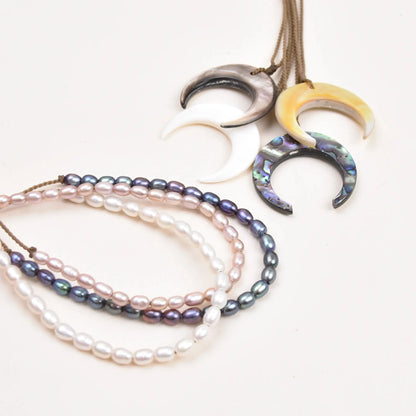 The Queen - Necklace Stack