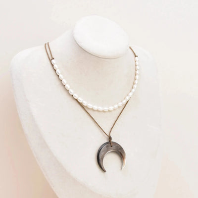 The Queen - Necklace Stack