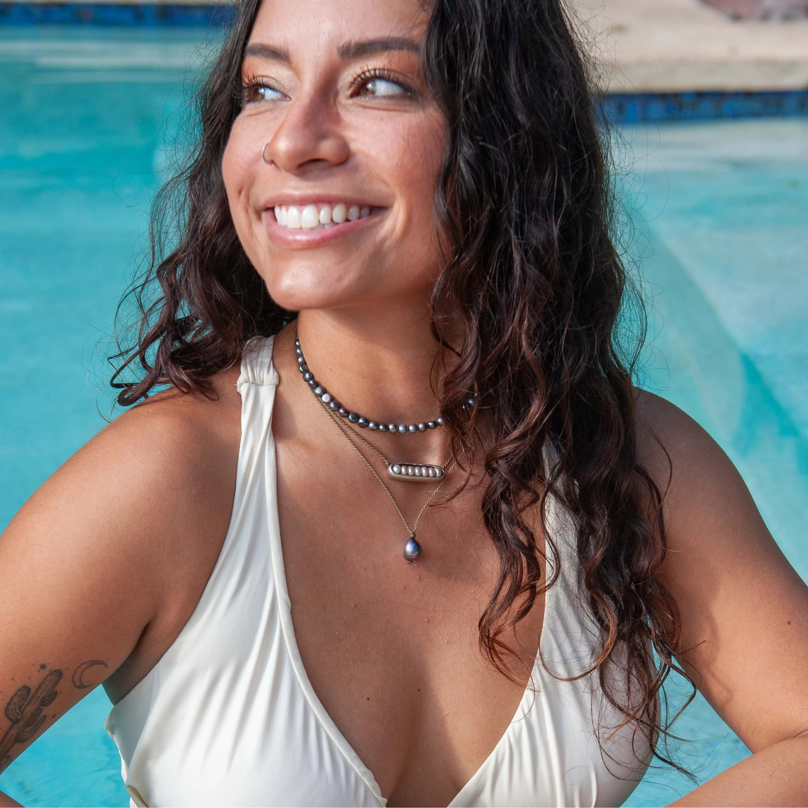 Tula Blue Metals | Pearl Horizon