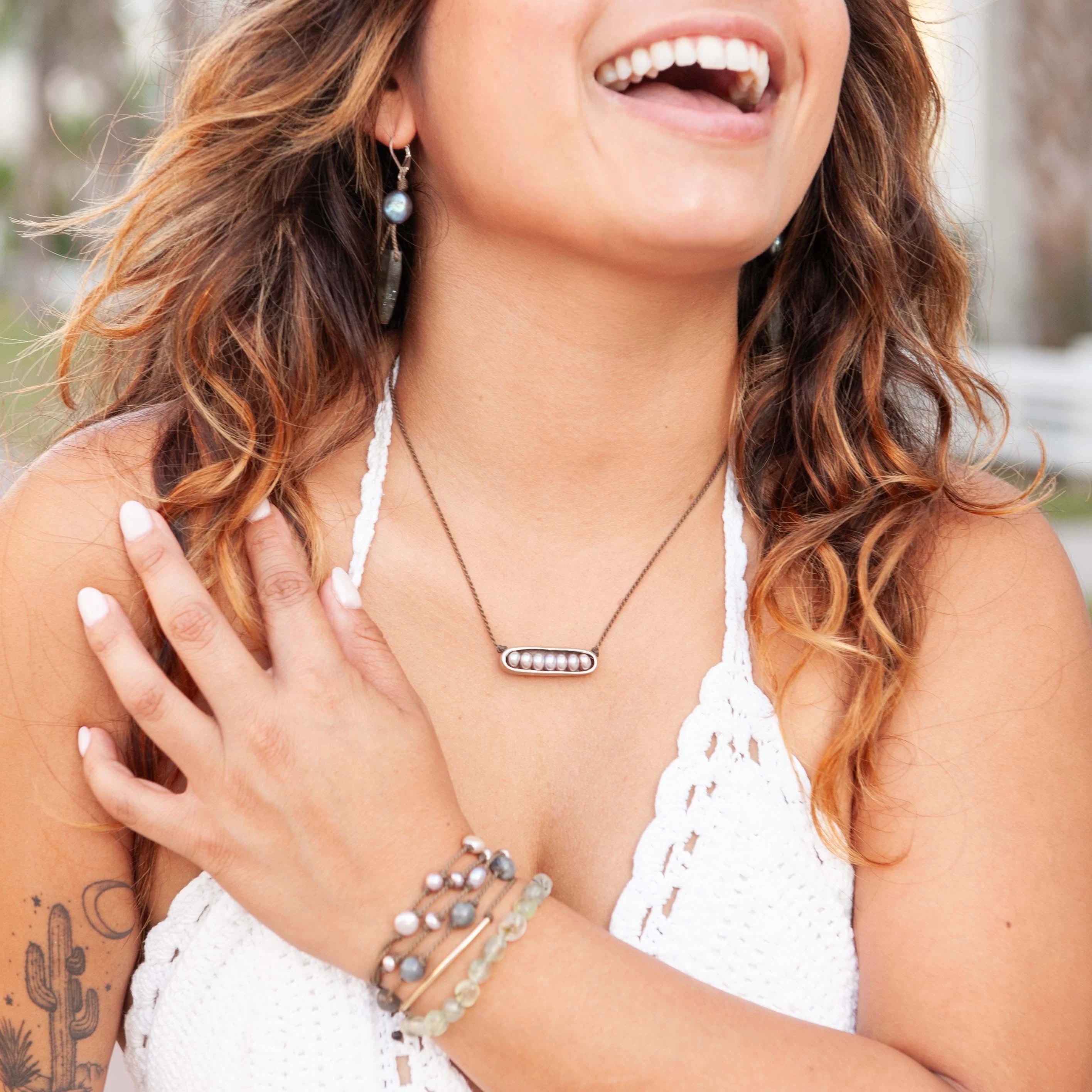 Tula Blue Metals | Pearl Horizon