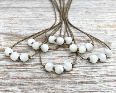 Triple Knotted Necklace-0077-White Mother of Pearl Round Medium